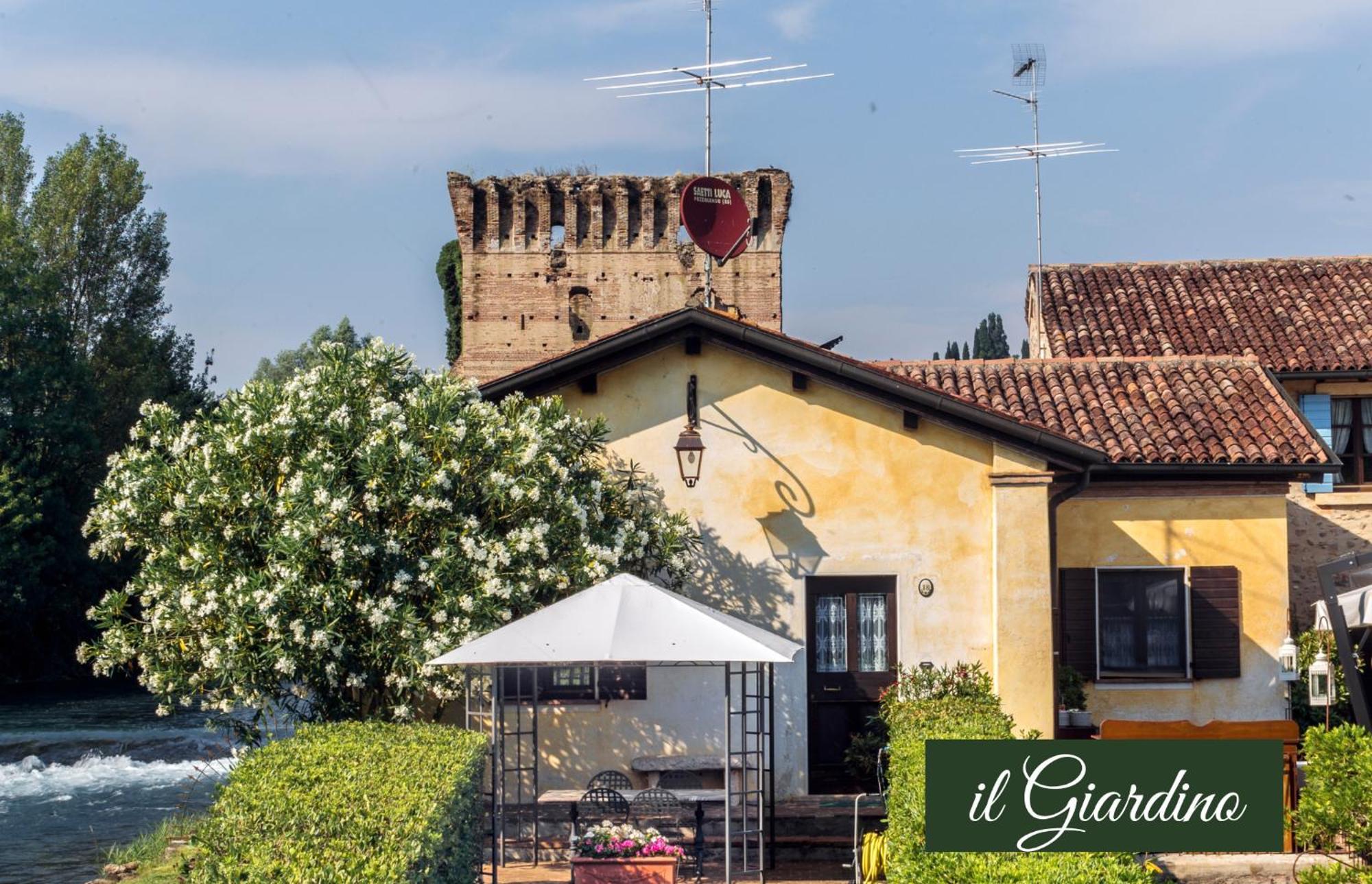Il Borghetto Vacanze Nei Mulini Valeggio sul Mincio Room photo